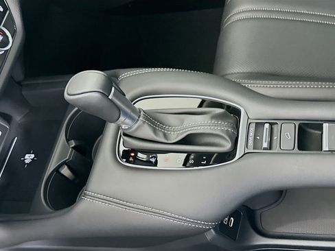 Certified 2026 Honda HR-V EX-L image 16