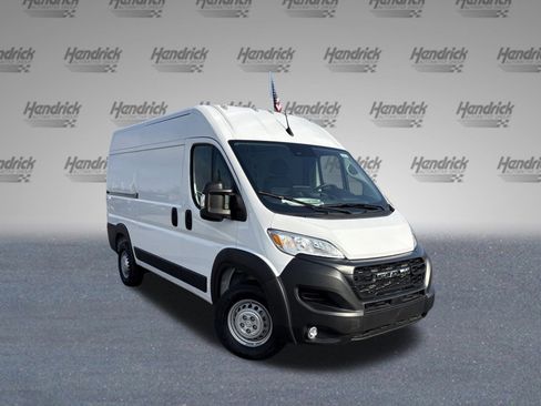 New 2025 RAM ProMaster 3500 w/ Premium Convenience Group image 2