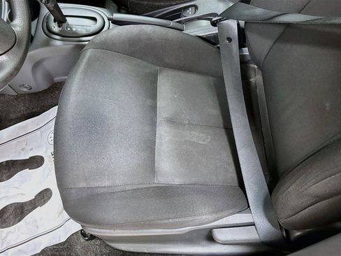 Used 2016 Nissan Versa S Plus FWD image 17