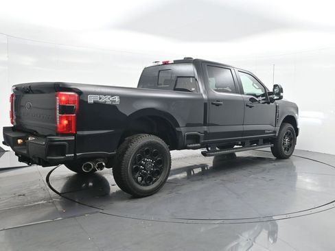 New 2026 Ford F350 Lariat w/ Black Appearance Package image 7