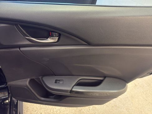 Used 2019 Honda Civic Sport image 23