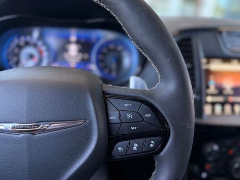 Used 2022 Chrysler 300 S w/ Comfort Group RWD image 44