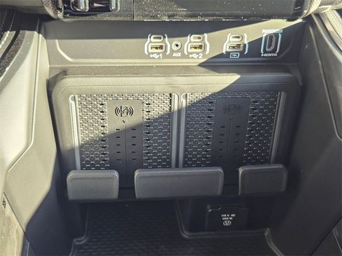 New 2026 RAM 3500 Limited image 36