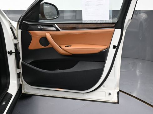 Used 2016 BMW X4 xDrive28i image 38