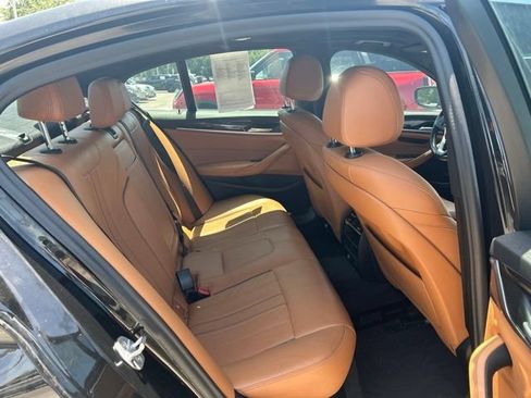 Used 2019 BMW 530i RWD image 17