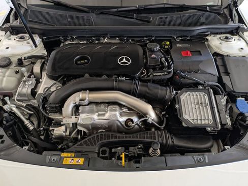 Used 2025 Mercedes-Benz CLA 250 image 30