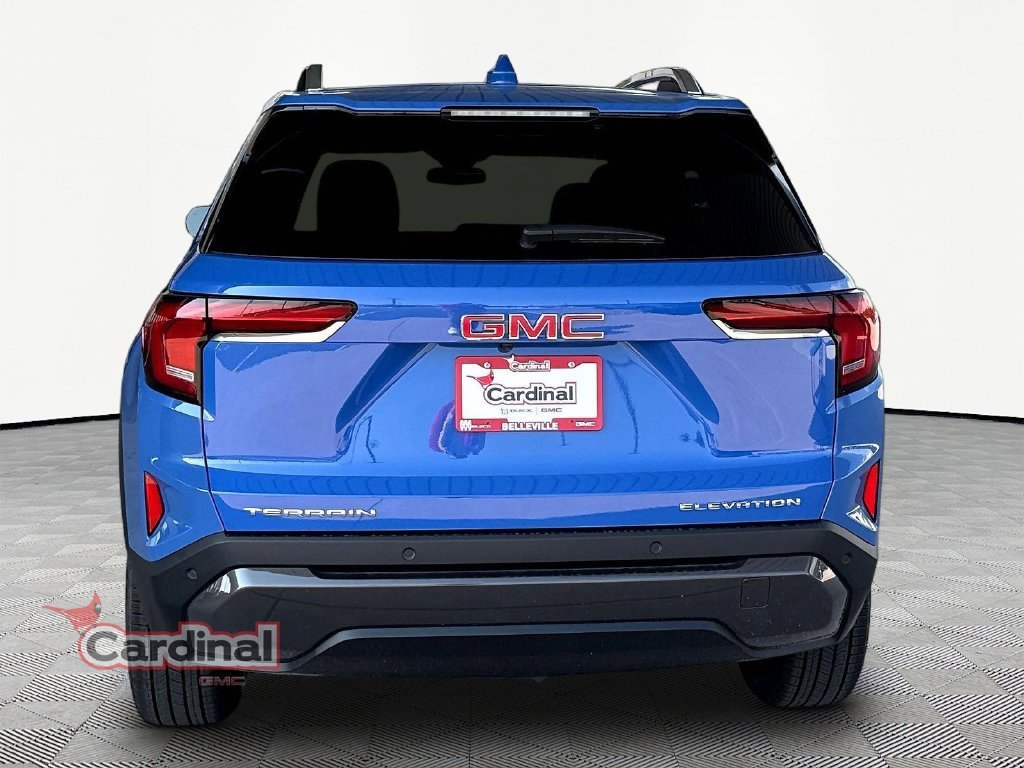 New 2027 GMC Terrain Elevation w/ Elevation Premium Package FWD image 3