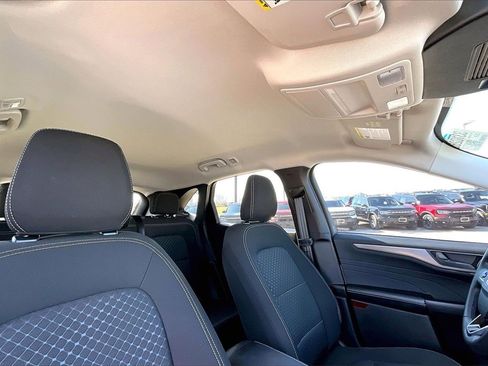 Used 2023 Ford Escape Active image 28