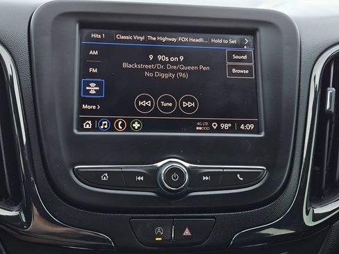 Used 2022 Chevrolet Equinox RS AWD/4WD image 17