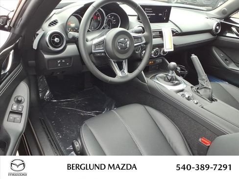 New 2026 MAZDA MX-5 Miata Grand Touring w/ Weather Package RWD image 9