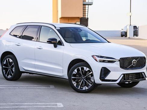 New 2026 Volvo XC60 T8 Plus w/ Climate Package PRO AWD/4WD image 1
