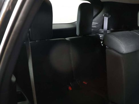 Used 2022 Mitsubishi Outlander ES image 27