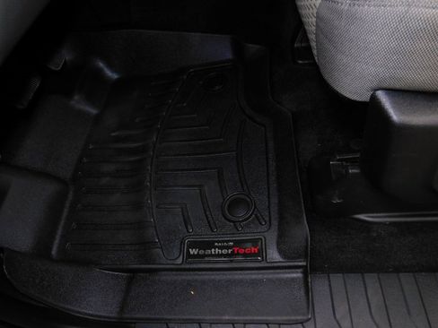 Used 2015 Ford F150 XLT w/ Trailer Tow Package image 37