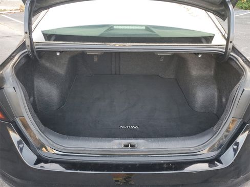 Used 2023 Nissan Altima 2.5 SV image 29