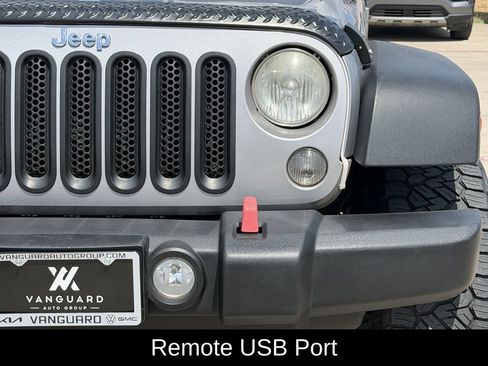 Used 2014 Jeep Wrangler Unlimited Sport w/ Quick Order Package 24S AWD/4WD image 4