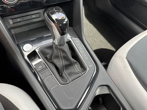 Used 2025 Volkswagen Taos S image 15