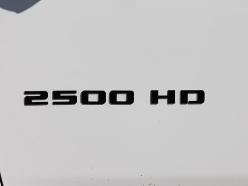 Used 2022 Chevrolet Silverado 2500 High Country w/ Z71 Off-Road Package image 27