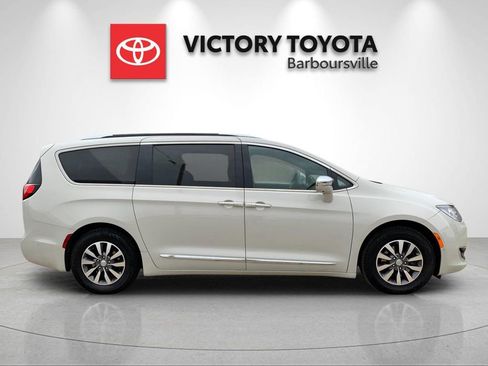 Used 2020 Chrysler Pacifica Limited w/ Advanced Safetytec Group image 6