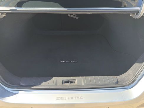 Used 2023 Nissan Sentra S FWD image 29