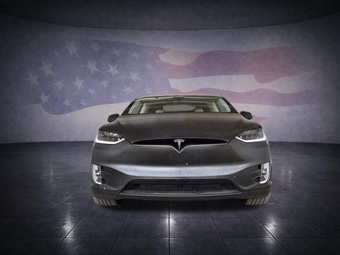 Used 2018 Tesla Model X 100D AWD/4WD image 8
