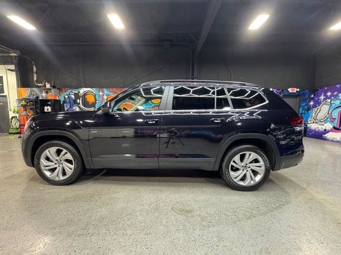 Used 2021 Volkswagen Atlas SE AWD/4WD image 2