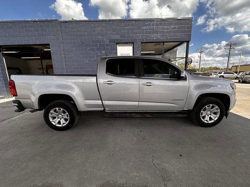 Used 2018 Chevrolet Colorado LT w/ LT Convenience Package image 9