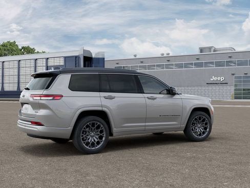 New 2026 Jeep Grand Cherokee L Summit AWD/4WD image 5
