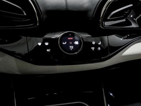 Used 2025 Ferrari Purosangue image 22