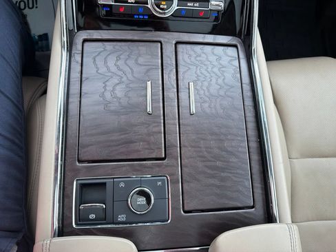 Used 2022 Lincoln Navigator Reserve AWD/4WD image 35