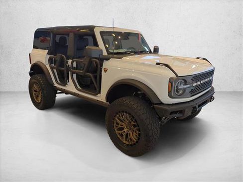 New 2025 Ford Bronco Badlands AWD/4WD image 6
