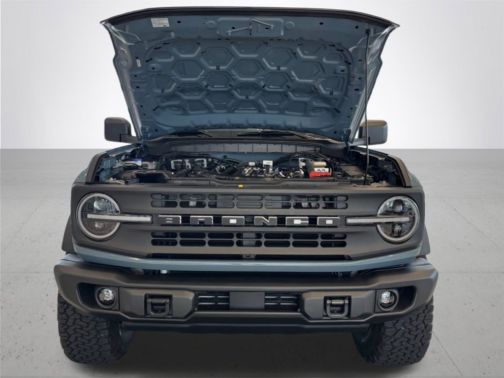 Used 2022 Ford Bronco Black Diamond AWD/4WD image 4