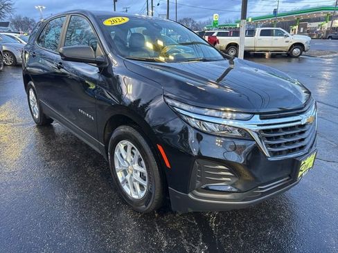 Certified 2024 Chevrolet Equinox LS image 2