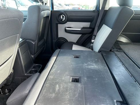 Used 2010 Dodge Nitro SXT image 31