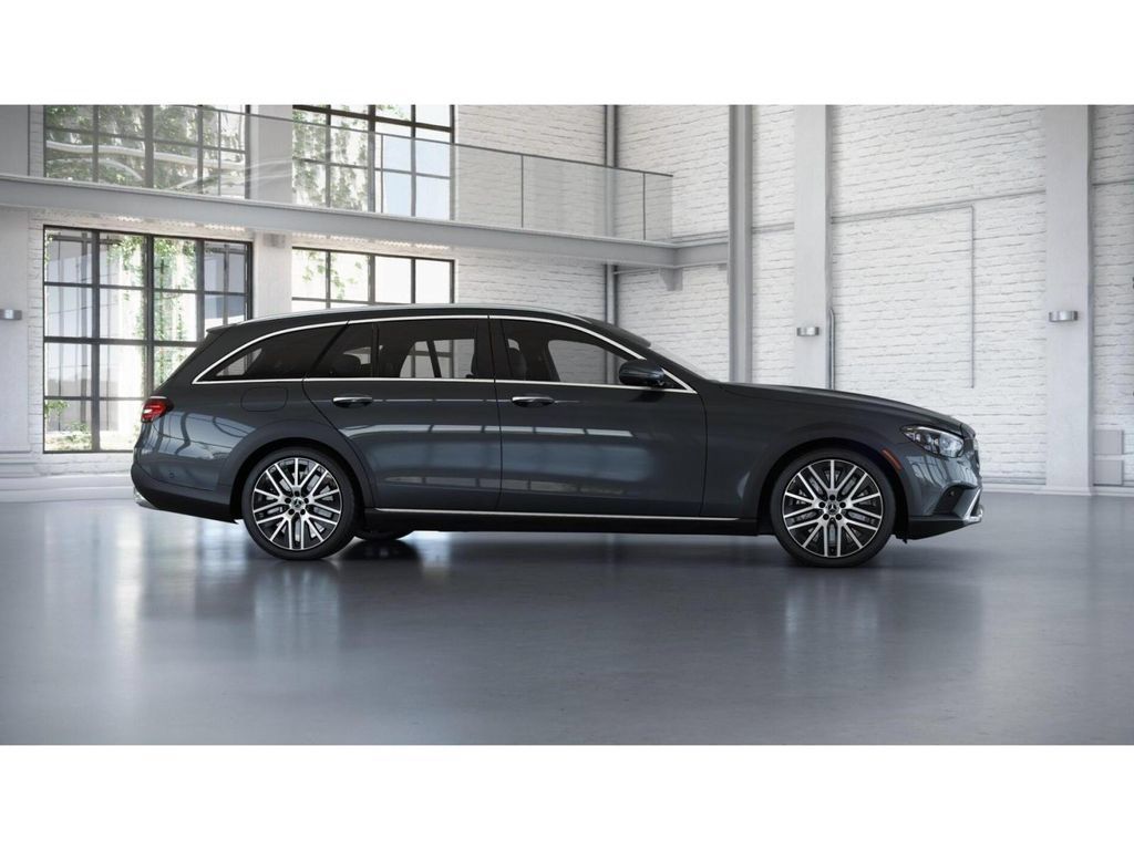 Used 2023 Mercedes-Benz E 450 4MATIC All-Terrain Wagon image 16