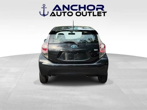 Used 2014 Toyota Prius C Three FWD image 6