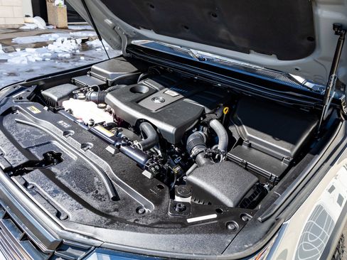 Used 2025 Lexus GX 550 550 Overtrail image 38