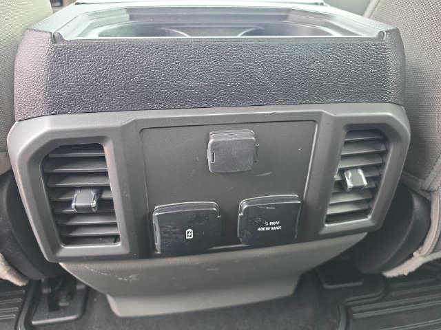 Used 2019 Ford F250 XLT w/ XLT Premium Package AWD/4WD image 18