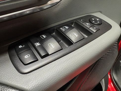 Used 2019 RAM 1500 Big Horn AWD/4WD image 15