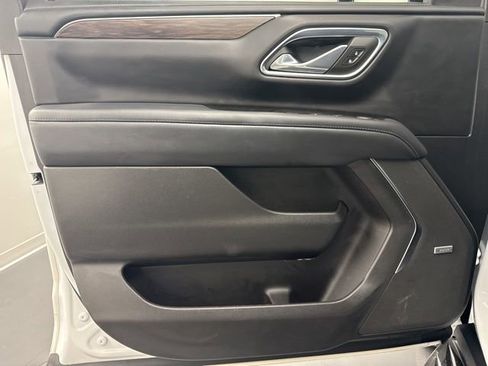 Used 2023 Chevrolet Tahoe LT w/ Luxury Package image 22