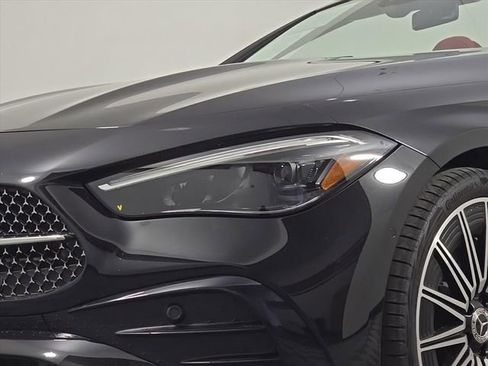 Certified 2024 Mercedes-Benz CLE 450 4MATIC Cabriolet image 13