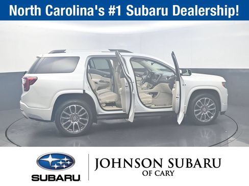 Used 2023 GMC Acadia Denali w/ Denali Ultimate Package AWD/4WD image 27