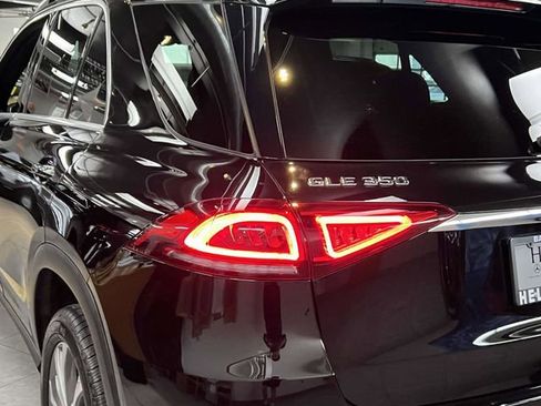 Certified 2023 Mercedes-Benz GLE 350 4MATIC image 9