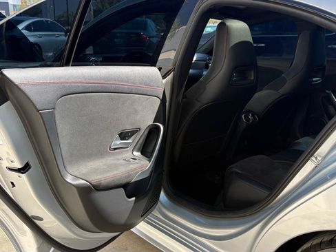 Used 2023 Mercedes-Benz CLA 250 image 35