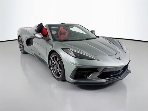 Used 2024 Chevrolet Corvette Stingray Preferred Conv w/ Battery Protection Package RWD image 32