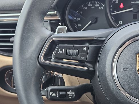 Certified 2026 Porsche Macan AWD/4WD image 26