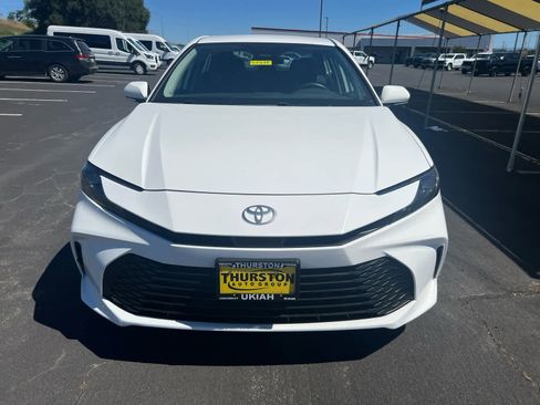 Certified 2025 Toyota Camry LE FWD image 4
