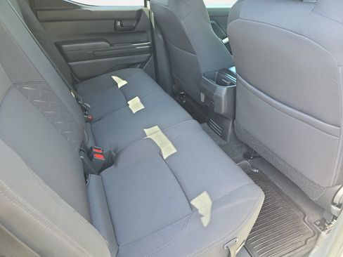 Used 2025 Toyota Tacoma SR5 AWD/4WD image 11