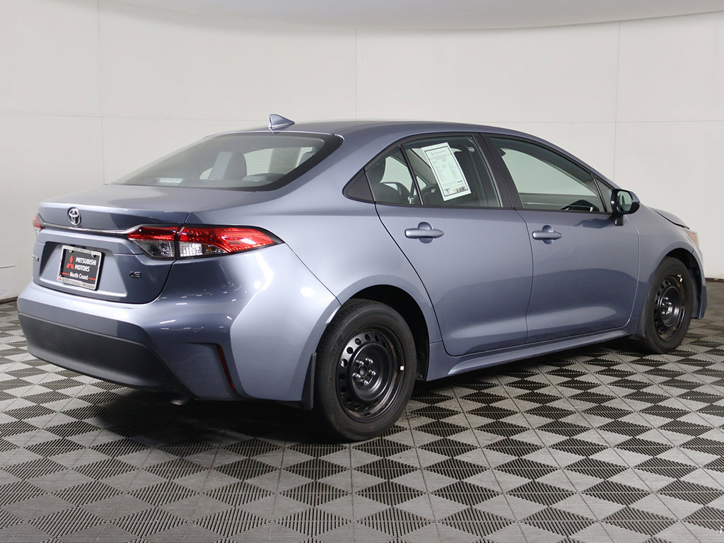 Used 2025 Toyota Corolla LE FWD image 7