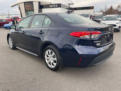 Used 2025 Toyota Corolla LE FWD image 3