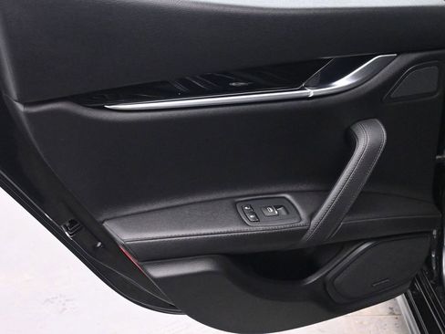 Used 2019 Maserati Ghibli S Q4 image 14